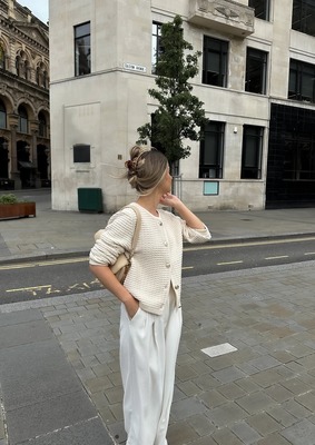 lizzie hindshaw