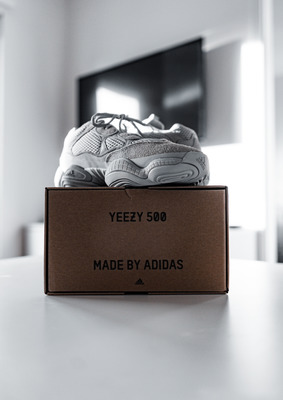 Adidas Yeezy 500