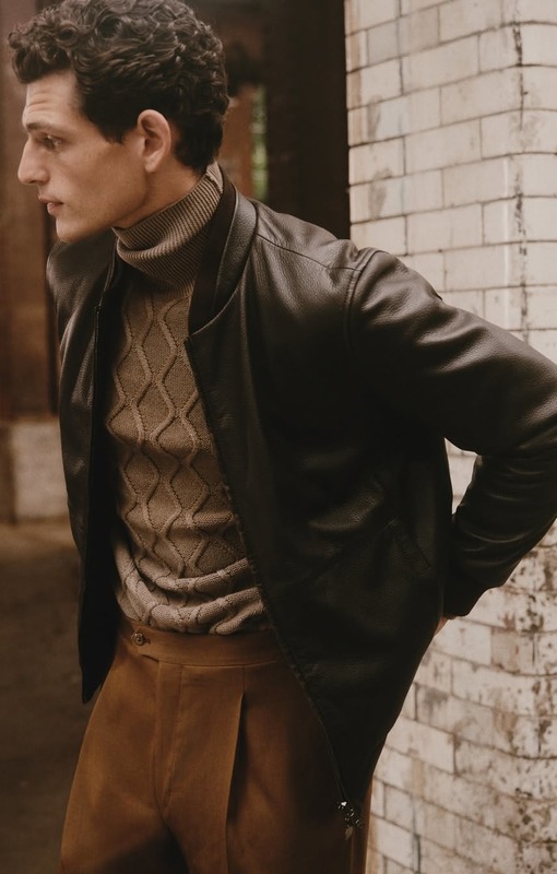 Кожаный бомбер Corneliani