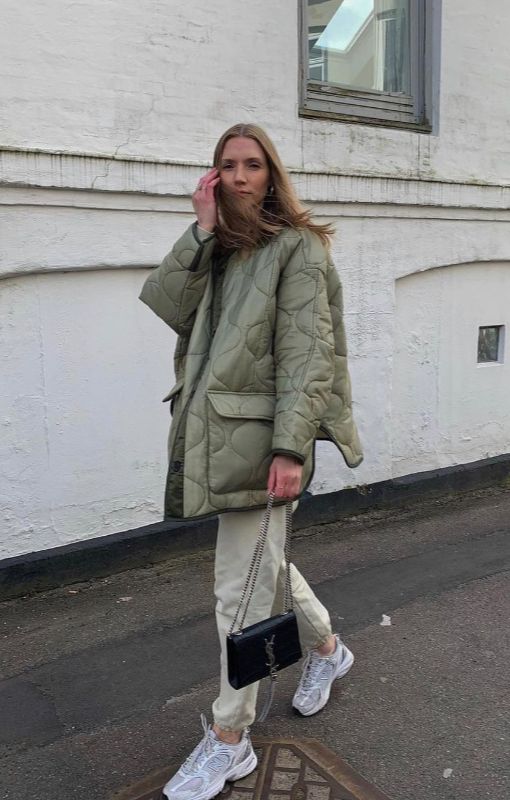 Куртка женская стеганая тонкая - купить в Москве