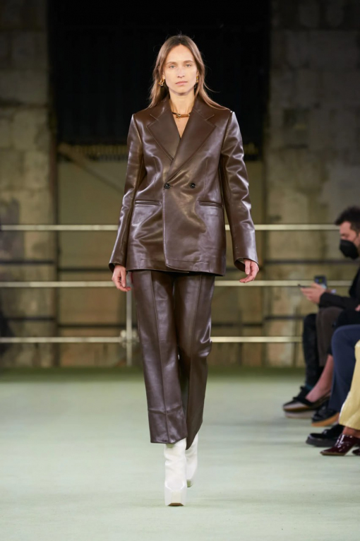 Показ Bottega Veneta AW22