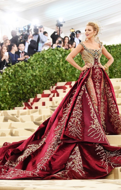 Блейк Лайвли на met gala 2018