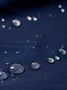 Непромокаемость материала бренда Loro Piana