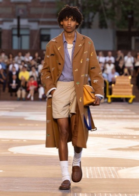 Показ Louis Vuitton