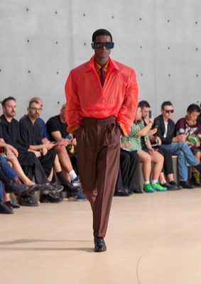 Яркий образ Saint Laurent