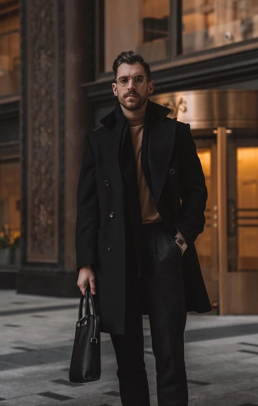 Классическое мужское пальто в черном цвете