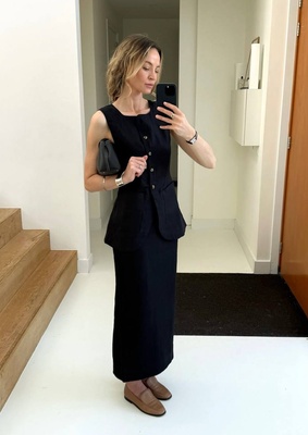 Anouk Yve в монохромном образе