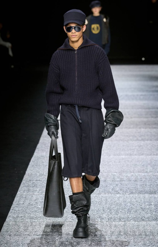 Свитер на молнии Emporio Armani, осень 2024