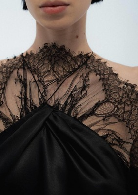 Кружевное платье Givenchy