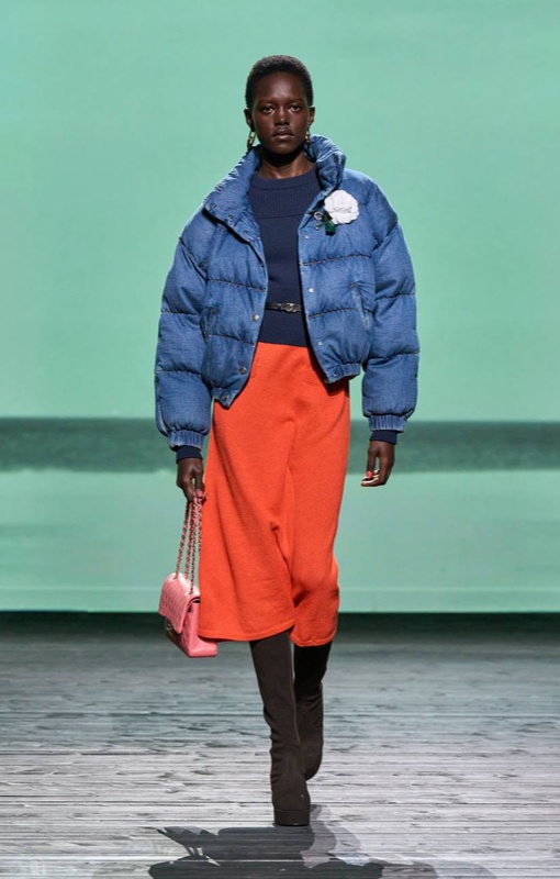 Бомбер Chanel, осень 2024