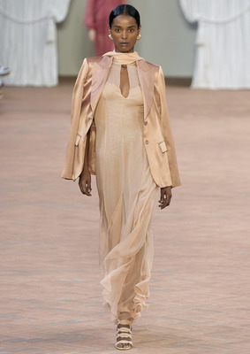 Элегантное платье Alberta Ferretti 2024