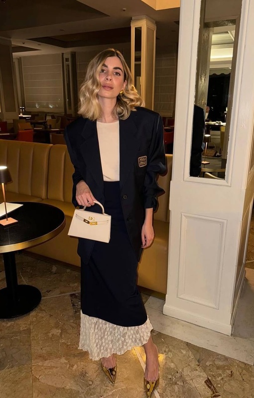 Giada Albani в пиджаке Miu Miu