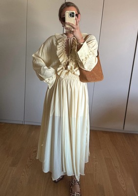 Lara Brucker