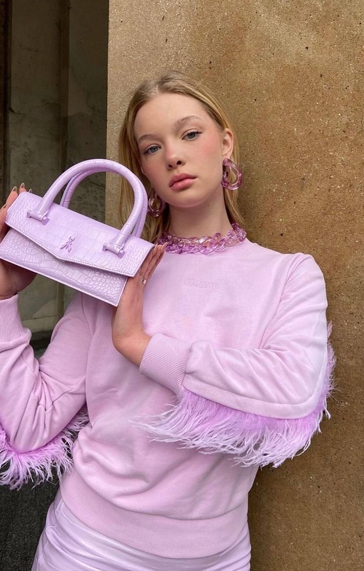 Лиловая сумка Patrizia Pepe