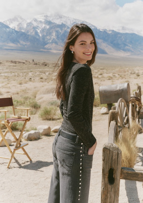 Серые джинсы AG Jeans