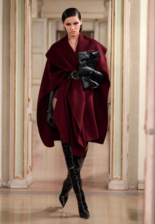 ELISABETTA FRANCHI Объемное пальто с поясом
