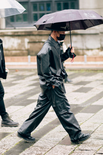 The Best Street Style Photos From Taipei Fashion Week Fall 2022