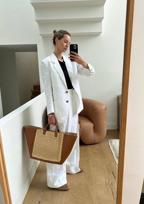 Anouk Yve в белом костюме 