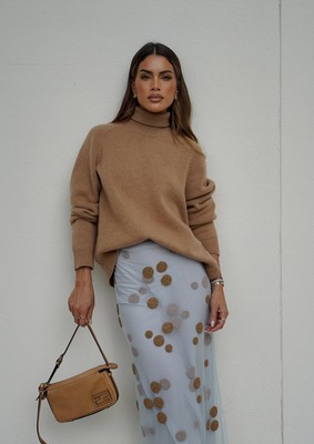 Стильный образ Camila Coelho