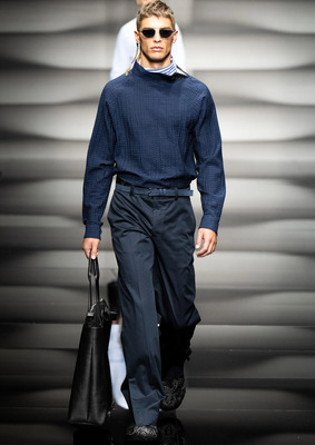 Emporio Armani SPRING 2023 MENSWEAR