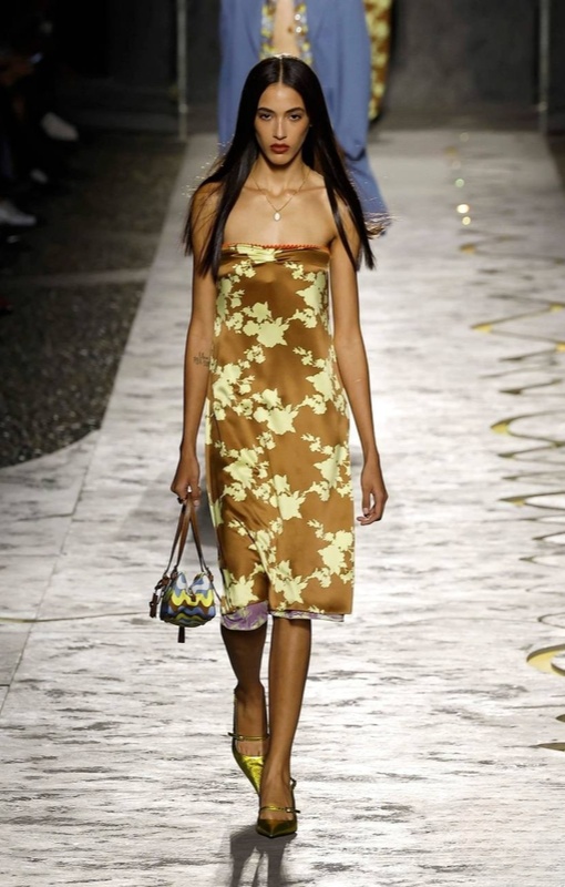 Versace, весна-лето 2025