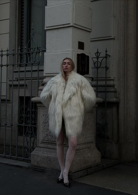 @gretapennacchini в шубе с длинным ворсом