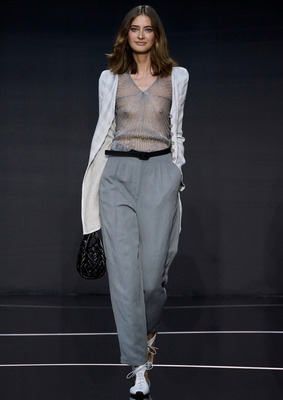 Лаконичный образ Emporio Armani