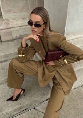 Sasha Fuks в стильном костюме