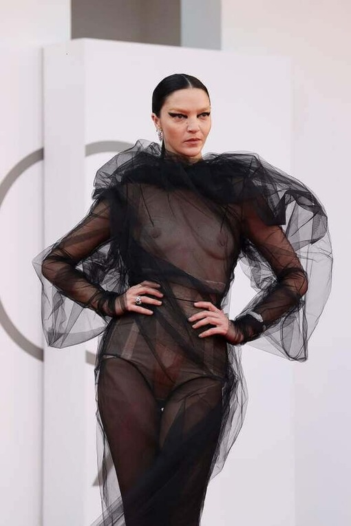 Мариакарла Босконо в Jean Paul Gaultier