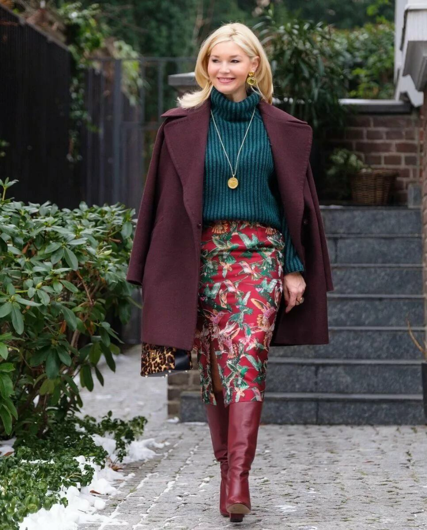 Как одеваться зимой стильно и тепло: самые модные образы от популярных фэшн-блогеров | theGirl