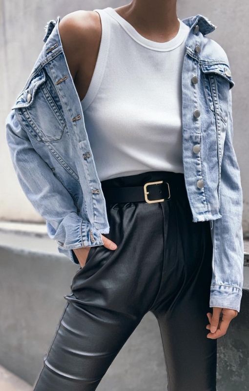 Классическая женская джинсовая куртка