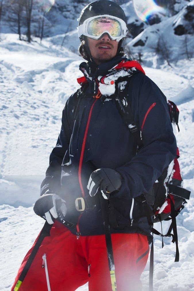 Мужская теплая куртка и лыжные брюки с подтяжками