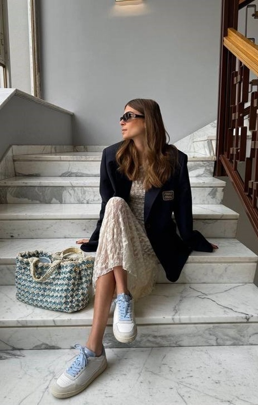 @ELLIIALLII в пиджаке miu miu
