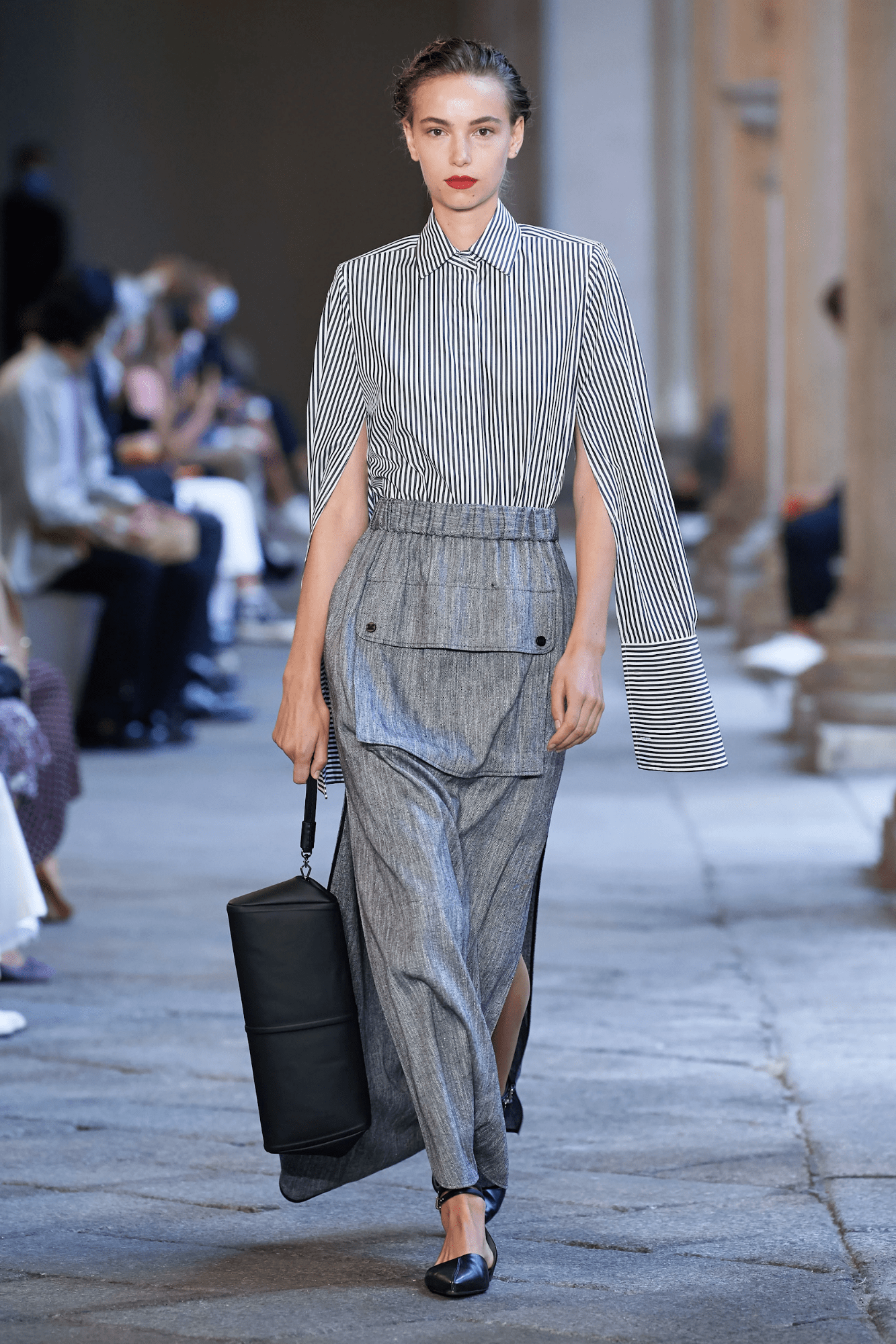 Серая юбка от Max Mara