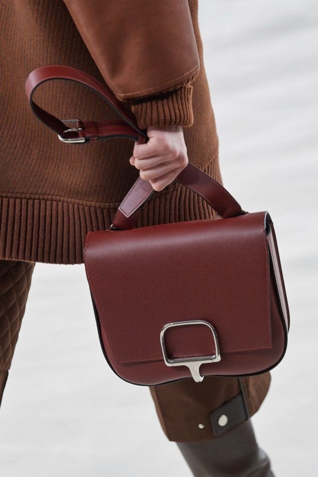 Сумка почтальон от Hermès