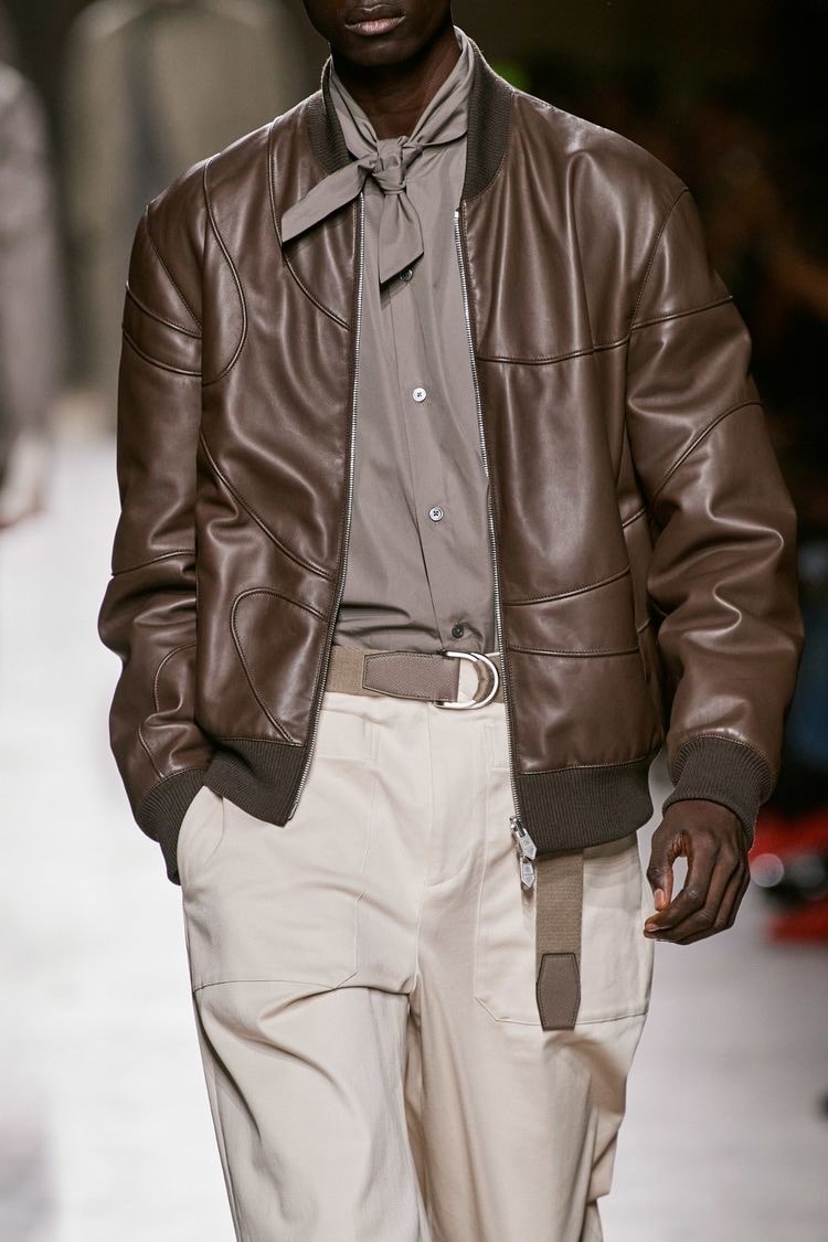 Кожаная мужская куртка в коричневом цвете от Hermès