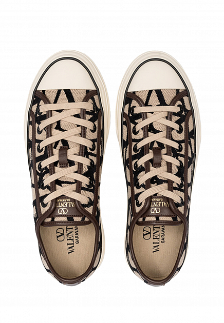 VALENTINO