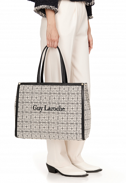 Жаккардовая сумка с вышитым логотипом  GUY LAROCHE