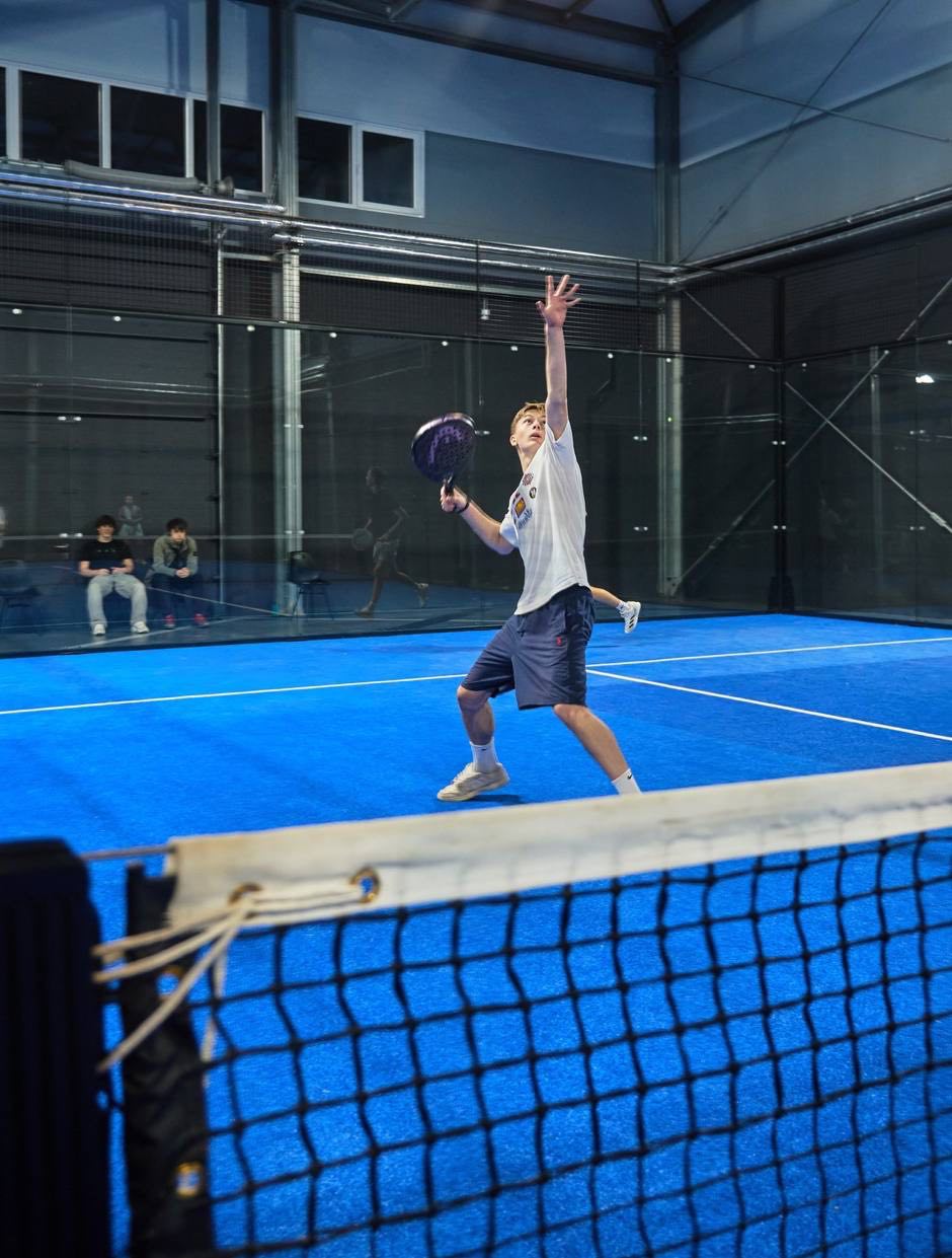 Антон Журенков