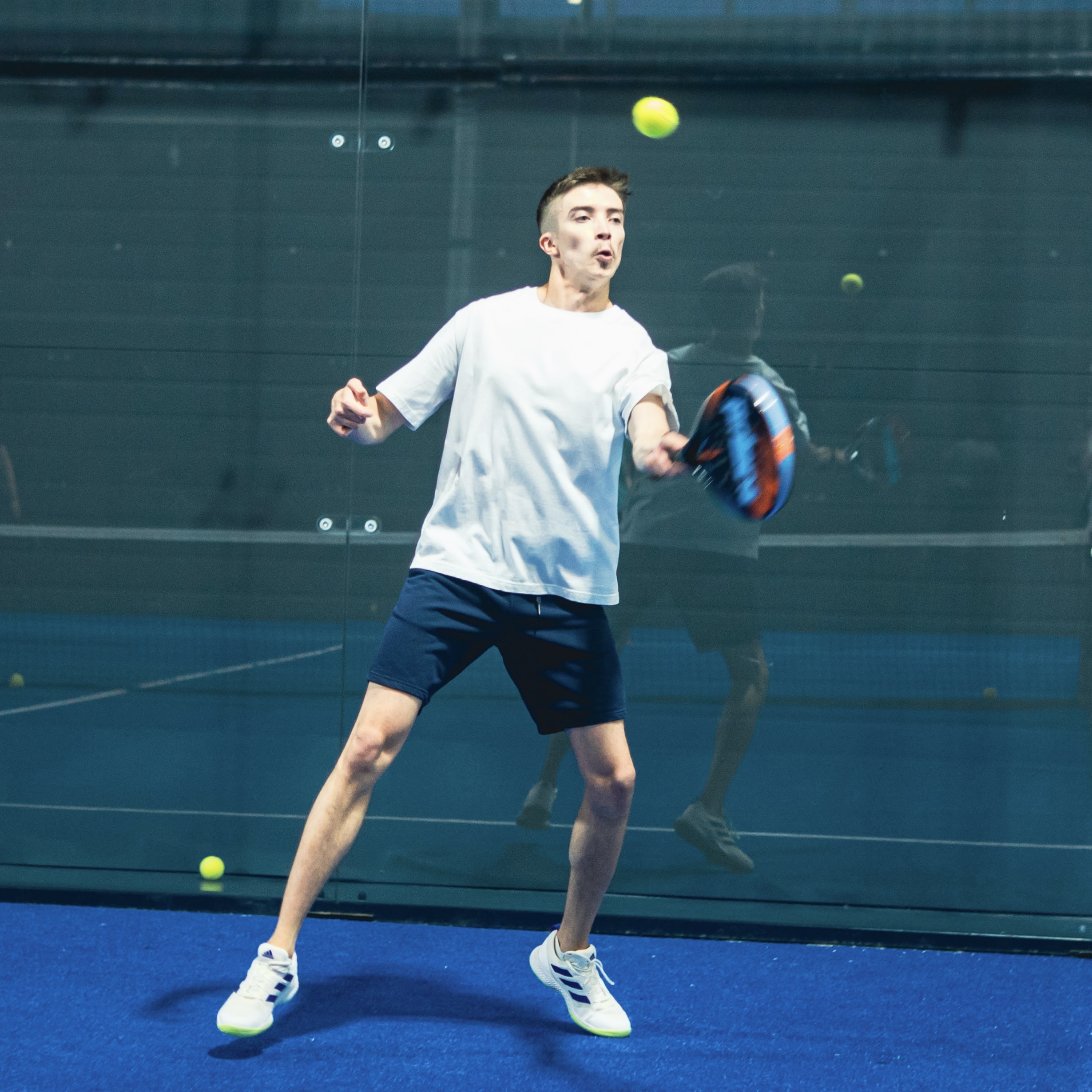 Артем Михайлов