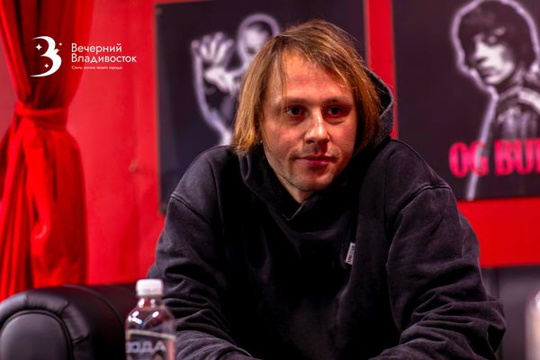 «Не было мыслей о женщинах и машинах»: владелец популярных клубов Владивостока об особенностях ночного бизнеса