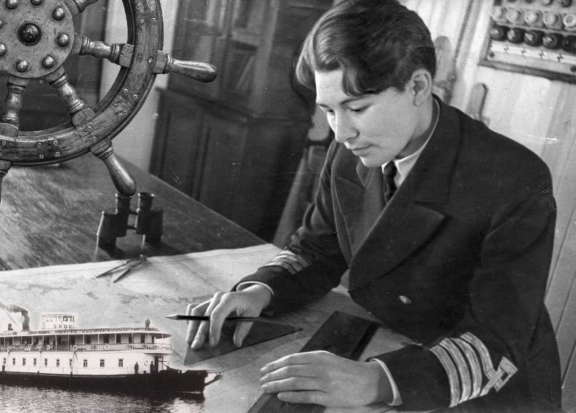 «Слабый пол» у штурвала: как советская девушка таскала мешки по ночам, а стала легендой торгового флота