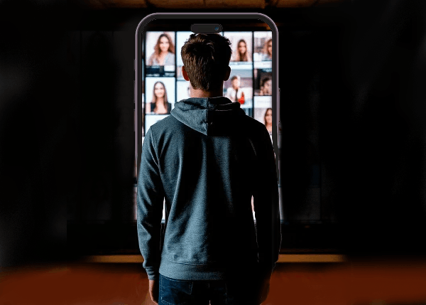 О чём молчат алгоритмы. Мы создали анкету в приложении и выяснили, на что «клюют» девушки