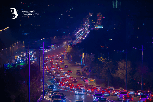 Петицию за отмену автобусной полосы во Владивостоке подписали свыше 14 тысяч человек