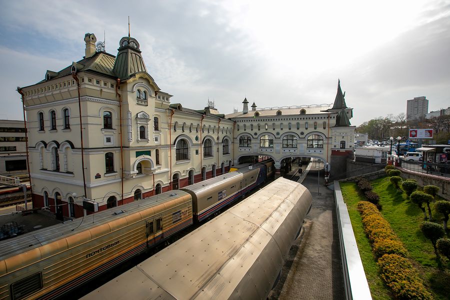 Владивосток–Москва и обратно: билеты по цене похода в магазин