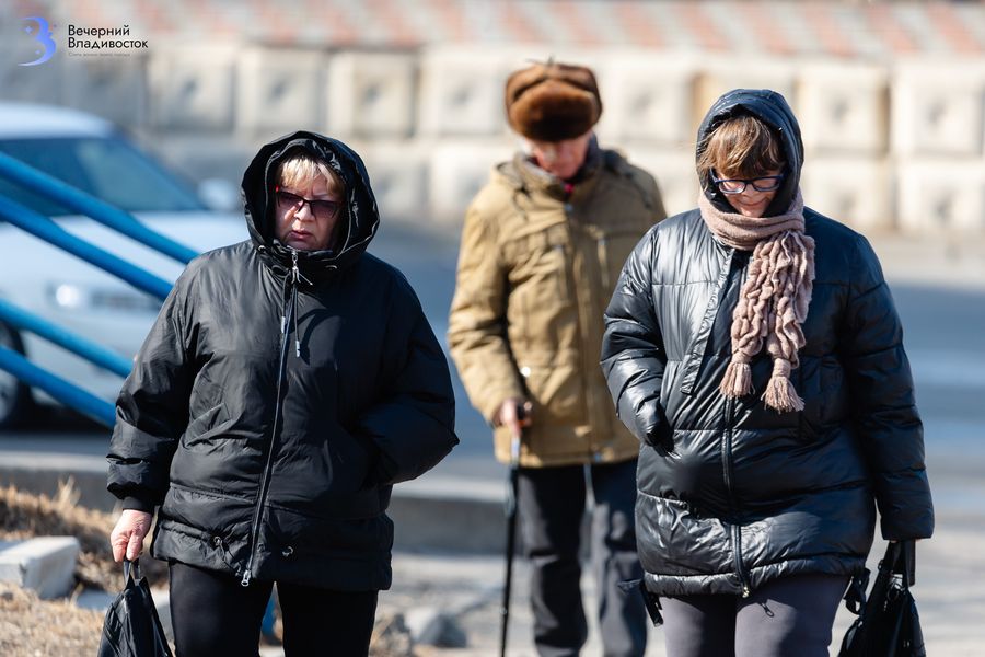 Память после 60: как социальная изоляция убивает наш мозг