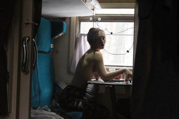 Владивосток-Москва и обратно: секс в купе
