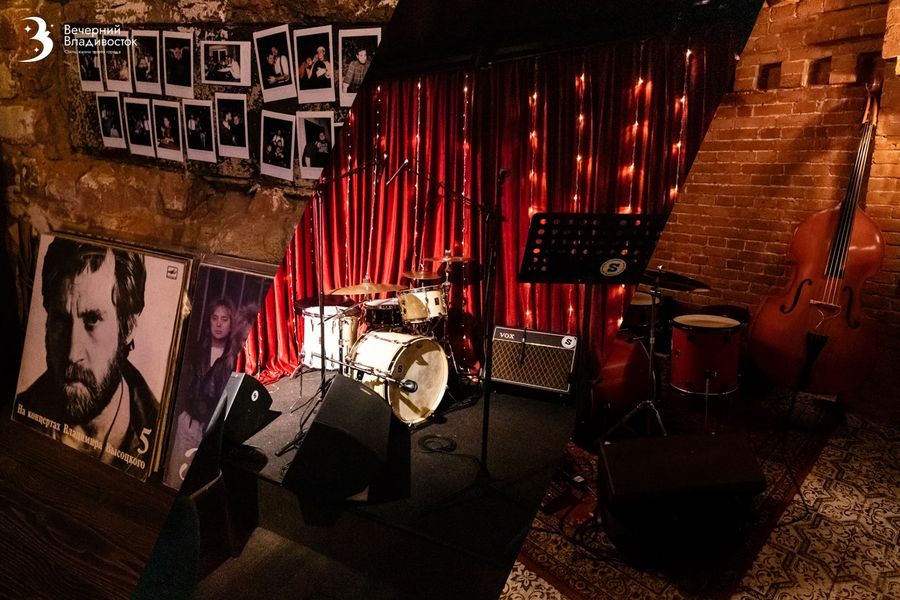 Бары Владивостока: Великий Гэтсби, ностальгические рюмочные и джаз-бар в стиле 1920-х