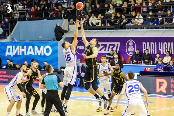 «Уралмаш» победил «Динамо» в матче Кубка России по баскетболу, но это не конец
