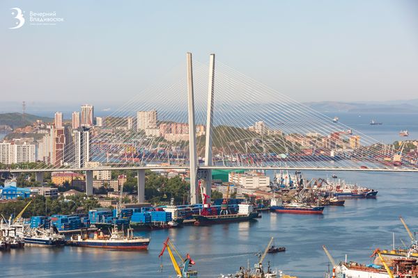 Майские праздники во Владивостоке: рассказываем про самые зрелищные события Первомая